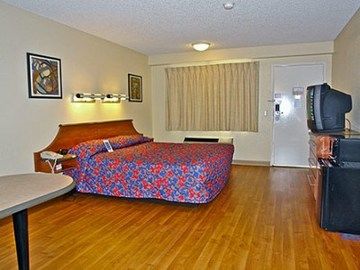 Motel 6 Anaheim Maingate Eksteriør billede